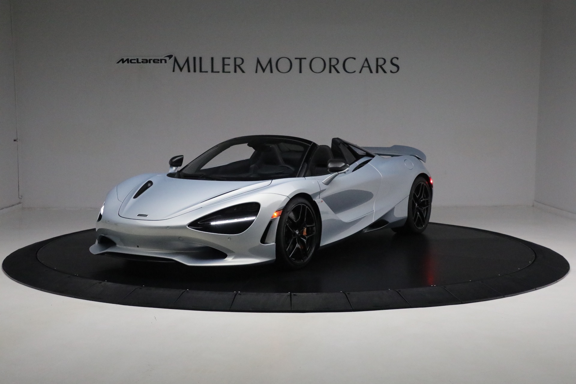 New 2024 McLaren 750S Spider TechLux for sale Sold at Rolls-Royce Motor Cars Greenwich in Greenwich CT 06830 1