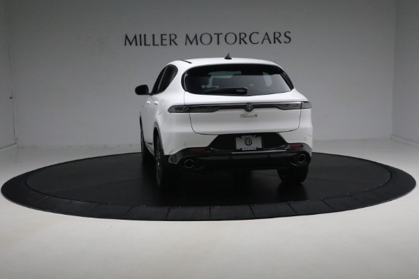 Used 2024 Alfa Romeo Tonale Veloce for sale $29,900 at Rolls-Royce Motor Cars Greenwich in Greenwich CT 06830 10