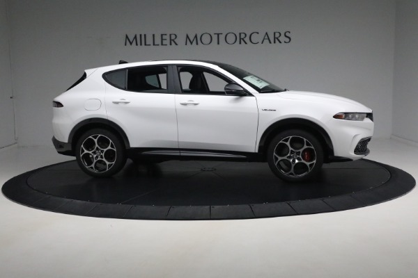 New 2024 Alfa Romeo Tonale Veloce for sale Sold at Rolls-Royce Motor Cars Greenwich in Greenwich CT 06830 25