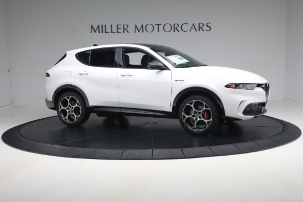 New 2024 Alfa Romeo Tonale Veloce for sale Sold at Rolls-Royce Motor Cars Greenwich in Greenwich CT 06830 26