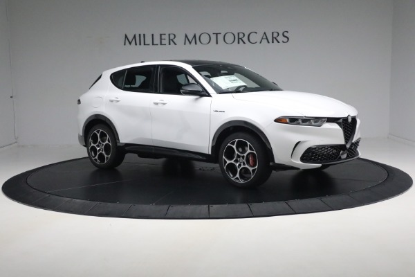 New 2024 Alfa Romeo Tonale Veloce for sale Sold at Rolls-Royce Motor Cars Greenwich in Greenwich CT 06830 27