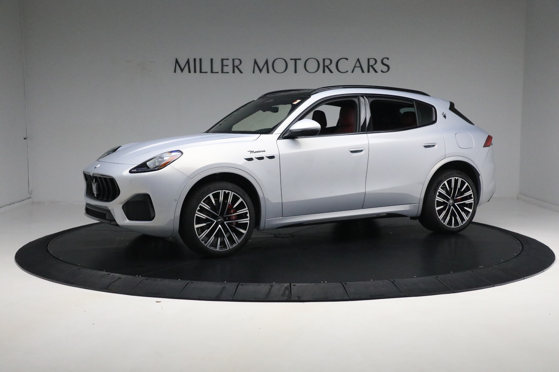 New 2024 Maserati Grecale Modena for sale Sold at Rolls-Royce Motor Cars Greenwich in Greenwich CT 06830 1