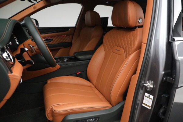 Used 2023 Bentley Bentayga Azure Hybrid for sale Sold at Rolls-Royce Motor Cars Greenwich in Greenwich CT 06830 25