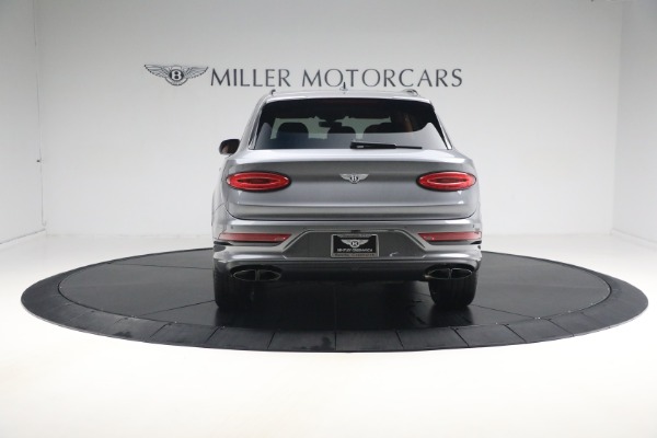 Used 2023 Bentley Bentayga Azure Hybrid for sale Sold at Rolls-Royce Motor Cars Greenwich in Greenwich CT 06830 7