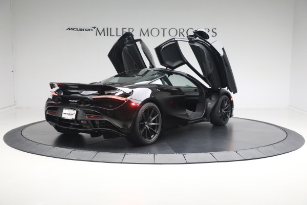 Used 2018 McLaren 720S Luxury for sale Sold at Rolls-Royce Motor Cars Greenwich in Greenwich CT 06830 17