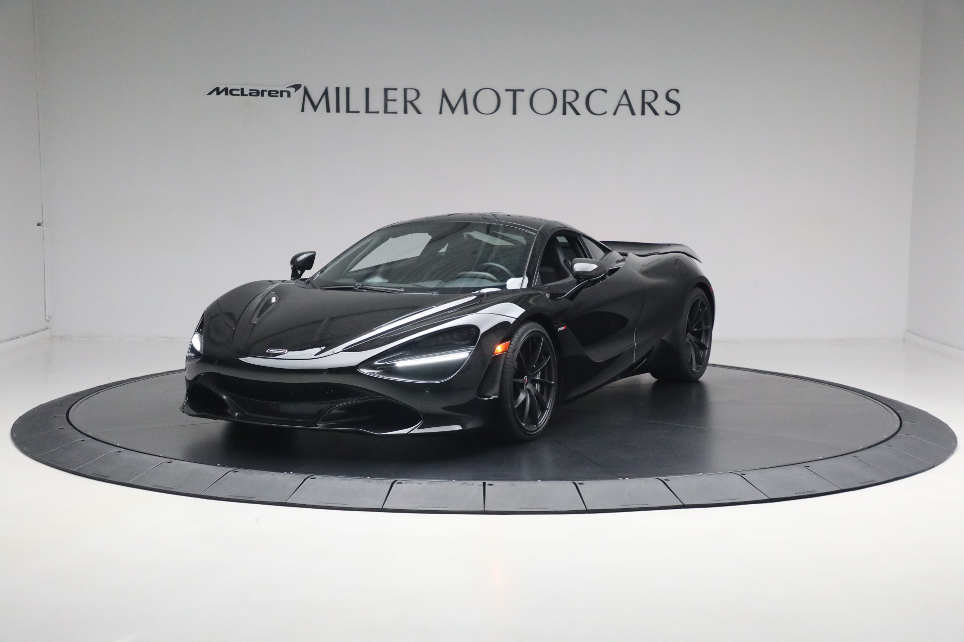 Used 2018 McLaren 720S Luxury for sale Sold at Rolls-Royce Motor Cars Greenwich in Greenwich CT 06830 1