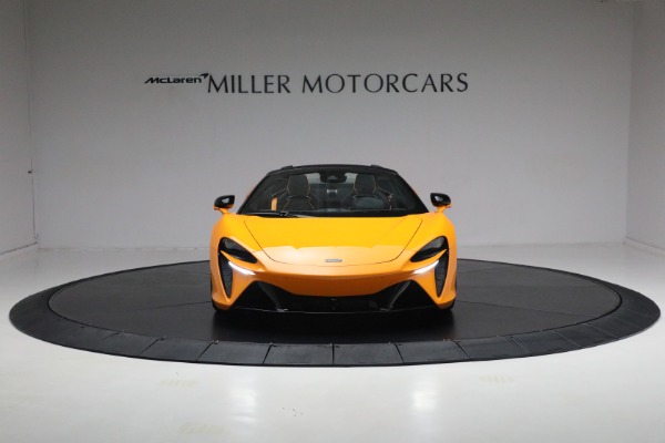 New 2025 McLaren Artura Spider Performance for sale Sold at Rolls-Royce Motor Cars Greenwich in Greenwich CT 06830 12