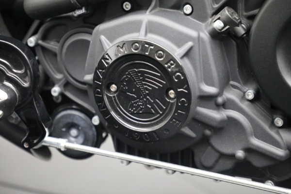 Used 2020 Indian Scout Bobber Thunder Black Smoke ABS for sale Sold at Rolls-Royce Motor Cars Greenwich in Greenwich CT 06830 20