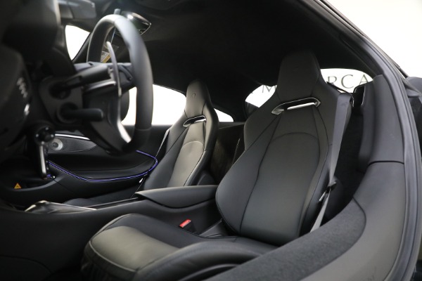 Used 2025 McLaren Artura TechLux for sale $227,900 at Rolls-Royce Motor Cars Greenwich in Greenwich CT 06830 18