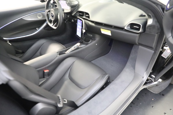 New 2025 McLaren Artura TechLux for sale Sold at Rolls-Royce Motor Cars Greenwich in Greenwich CT 06830 23