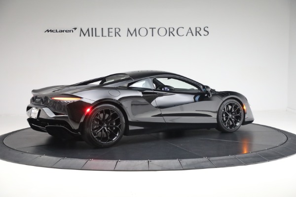 New 2025 McLaren Artura TechLux for sale Sold at Rolls-Royce Motor Cars Greenwich in Greenwich CT 06830 9