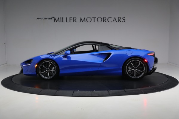 New 2025 McLaren Artura Spider Performance for sale $329,718 at Rolls-Royce Motor Cars Greenwich in Greenwich CT 06830 16