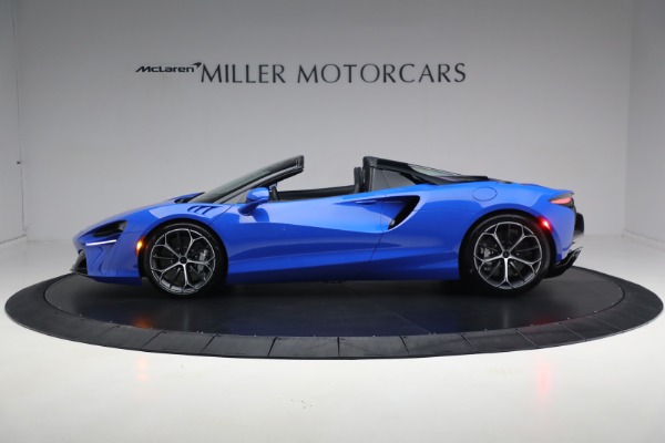New 2025 McLaren Artura Spider Performance for sale $329,718 at Rolls-Royce Motor Cars Greenwich in Greenwich CT 06830 3