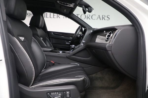 Used 2021 Bentley Bentayga V8 for sale Sold at Rolls-Royce Motor Cars Greenwich in Greenwich CT 06830 22