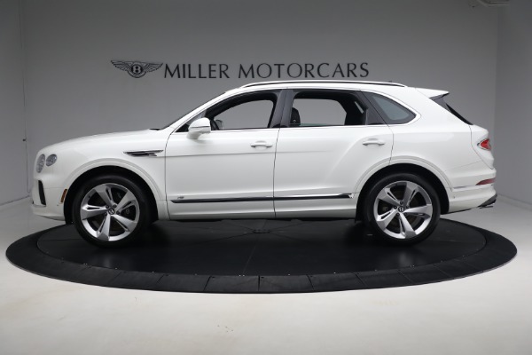 Used 2021 Bentley Bentayga V8 for sale Sold at Rolls-Royce Motor Cars Greenwich in Greenwich CT 06830 3
