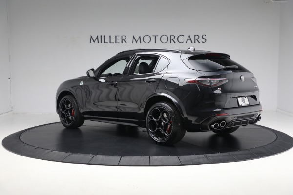 New 2024 Alfa Romeo Stelvio Quadrifoglio for sale $94,570 at Rolls-Royce Motor Cars Greenwich in Greenwich CT 06830 10