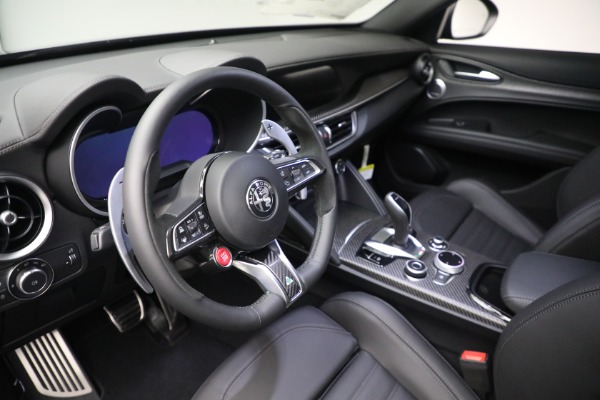 New 2024 Alfa Romeo Stelvio Quadrifoglio for sale $94,570 at Rolls-Royce Motor Cars Greenwich in Greenwich CT 06830 26