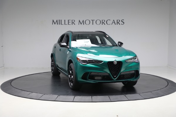 New 2024 Alfa Romeo Stelvio Quadrifoglio for sale $85,360 at Rolls-Royce Motor Cars Greenwich in Greenwich CT 06830 27