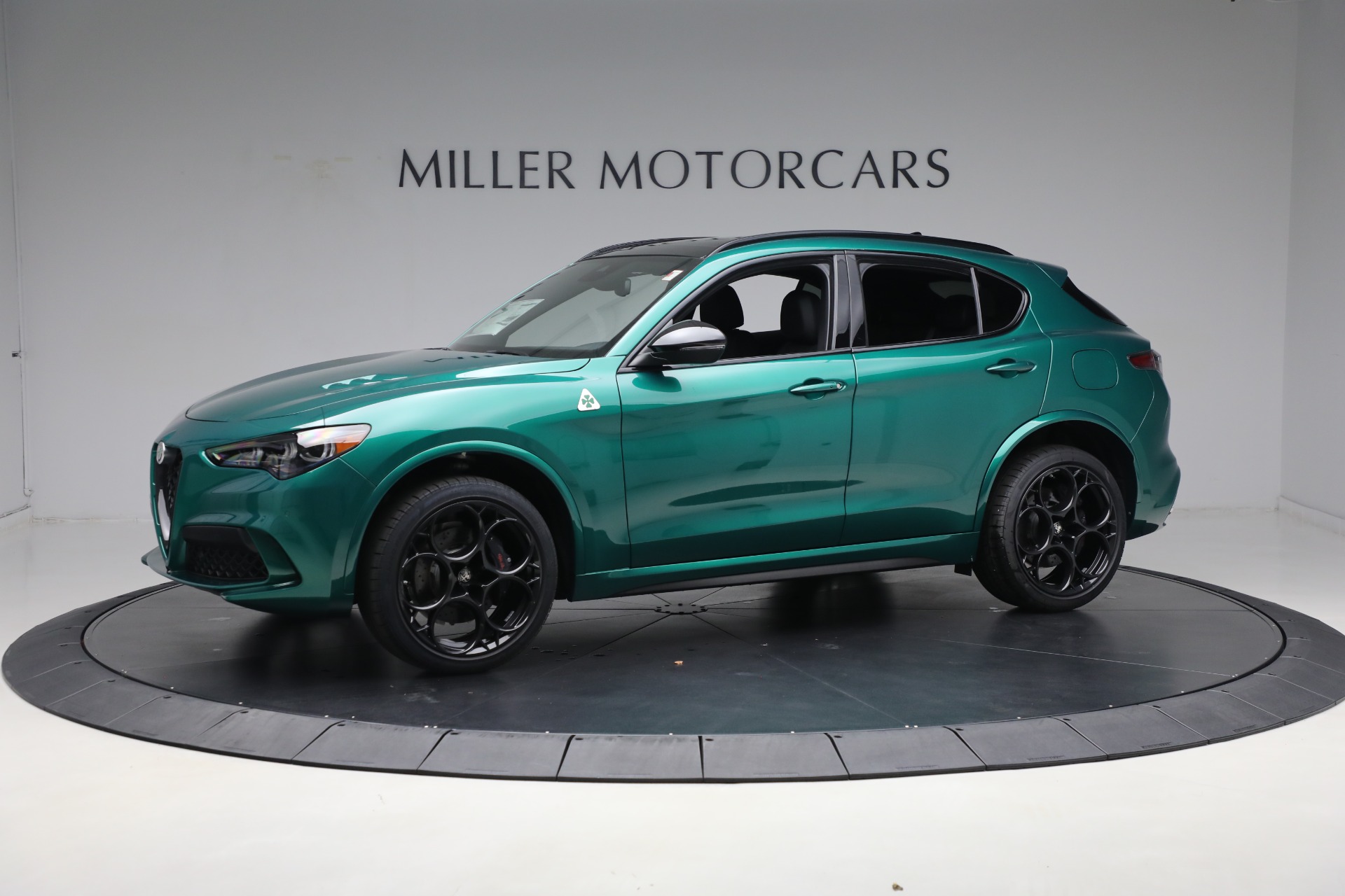 New 2024 Alfa Romeo Stelvio Quadrifoglio for sale $85,360 at Rolls-Royce Motor Cars Greenwich in Greenwich CT 06830 1