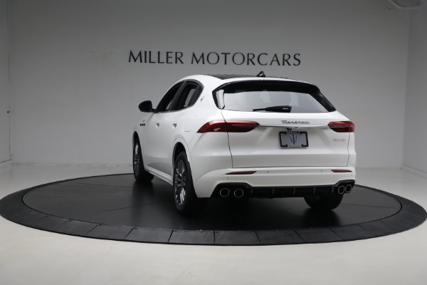 New 2024 Maserati Grecale GT for sale Sold at Rolls-Royce Motor Cars Greenwich in Greenwich CT 06830 13