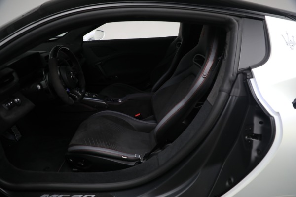 Used 2023 Maserati MC20 for sale Sold at Rolls-Royce Motor Cars Greenwich in Greenwich CT 06830 13