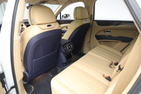 New 2024 Bentley Bentayga Hybrid for sale Sold at Rolls-Royce Motor Cars Greenwich in Greenwich CT 06830 17