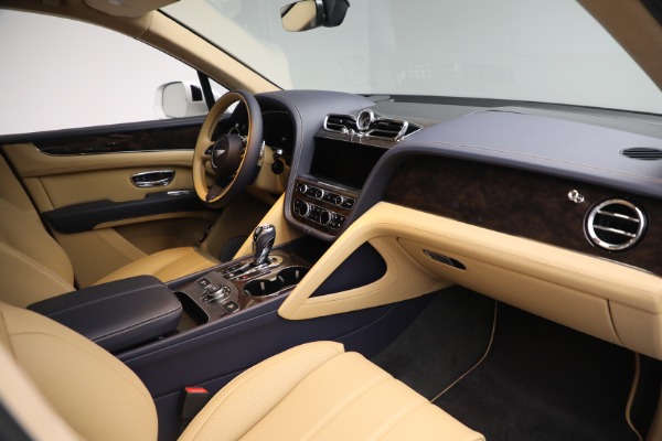 New 2024 Bentley Bentayga Hybrid for sale Sold at Rolls-Royce Motor Cars Greenwich in Greenwich CT 06830 20