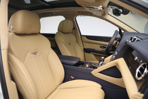 New 2024 Bentley Bentayga Hybrid for sale Sold at Rolls-Royce Motor Cars Greenwich in Greenwich CT 06830 22