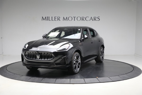 New 2025 Maserati Grecale Folgore - Fully Electric Vehicle for sale Sold at Rolls-Royce Motor Cars Greenwich in Greenwich CT 06830 2