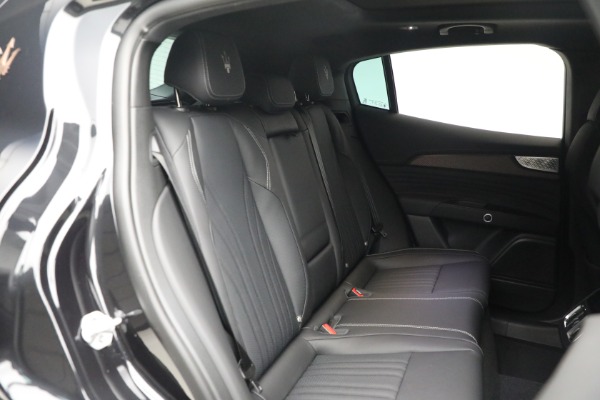 New 2025 Maserati Grecale Folgore - Fully Electric Vehicle for sale Sold at Rolls-Royce Motor Cars Greenwich in Greenwich CT 06830 20
