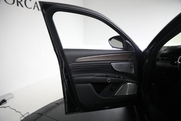 New 2025 Maserati Grecale Folgore - Fully Electric Vehicle for sale Sold at Rolls-Royce Motor Cars Greenwich in Greenwich CT 06830 24