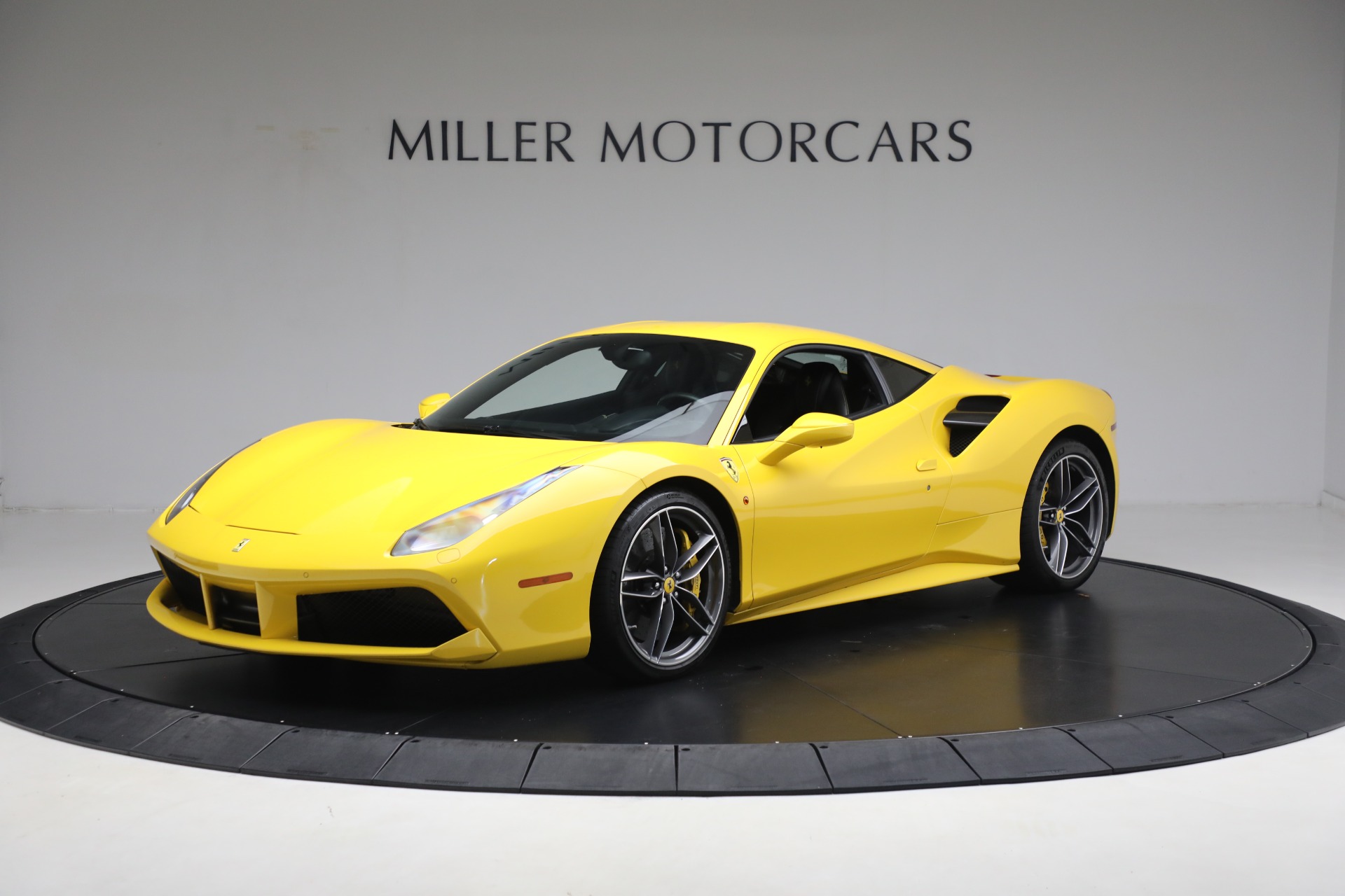 Used 2018 Ferrari 488 GTB for sale Sold at Rolls-Royce Motor Cars Greenwich in Greenwich CT 06830 1