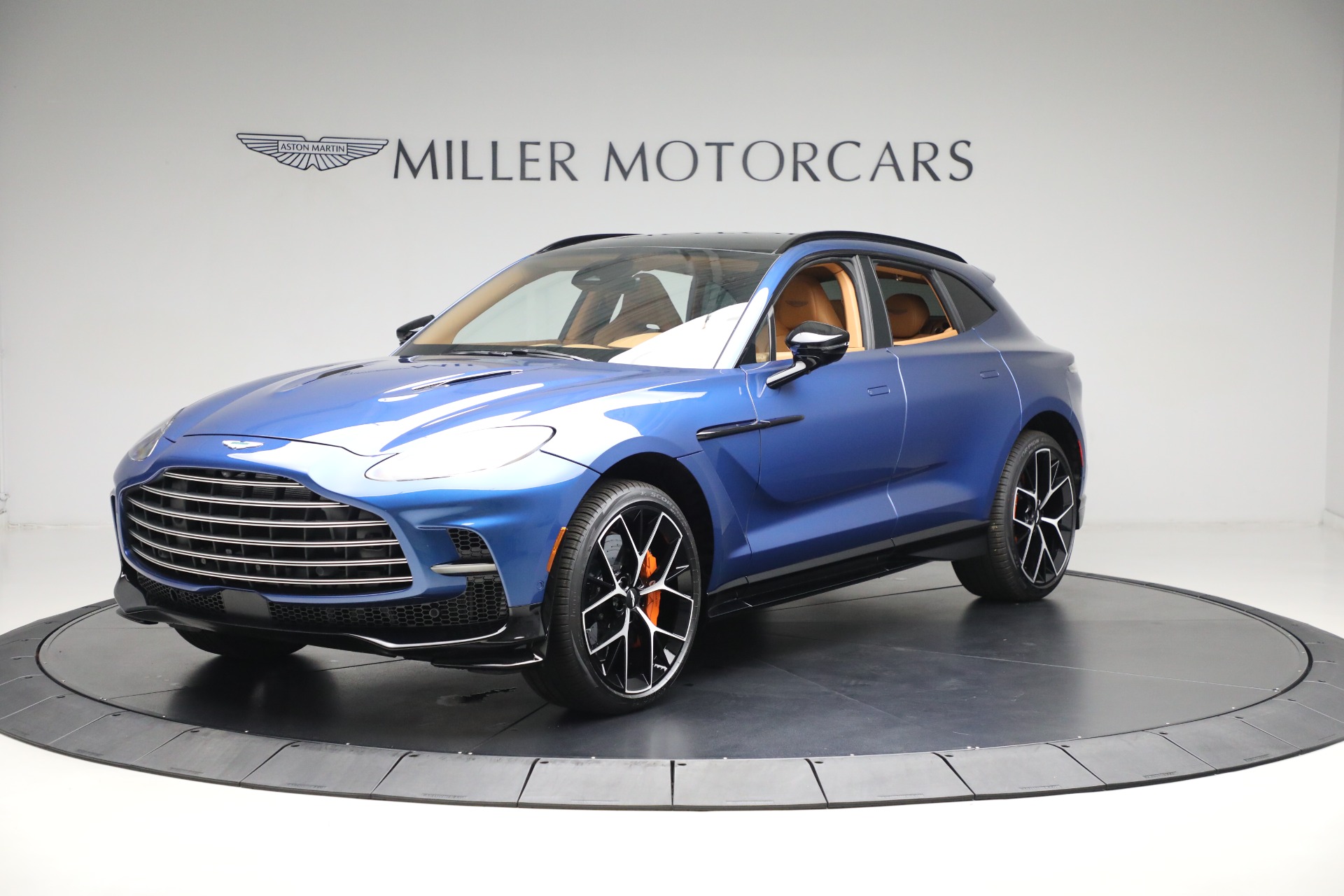New 2025 Aston Martin DBX707 for sale $285,700 at Rolls-Royce Motor Cars Greenwich in Greenwich CT 06830 1