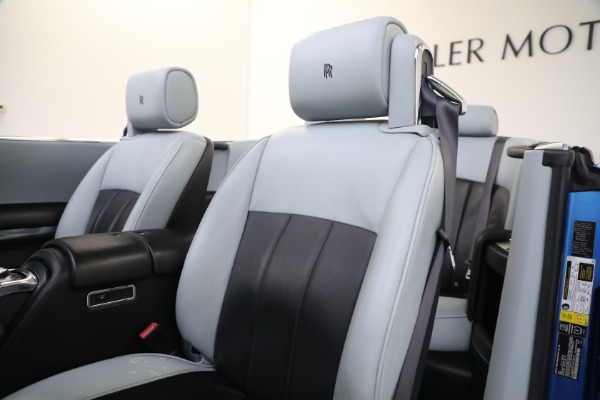 Used 2015 Rolls-Royce Phantom Drophead Coupe for sale Sold at Rolls-Royce Motor Cars Greenwich in Greenwich CT 06830 28