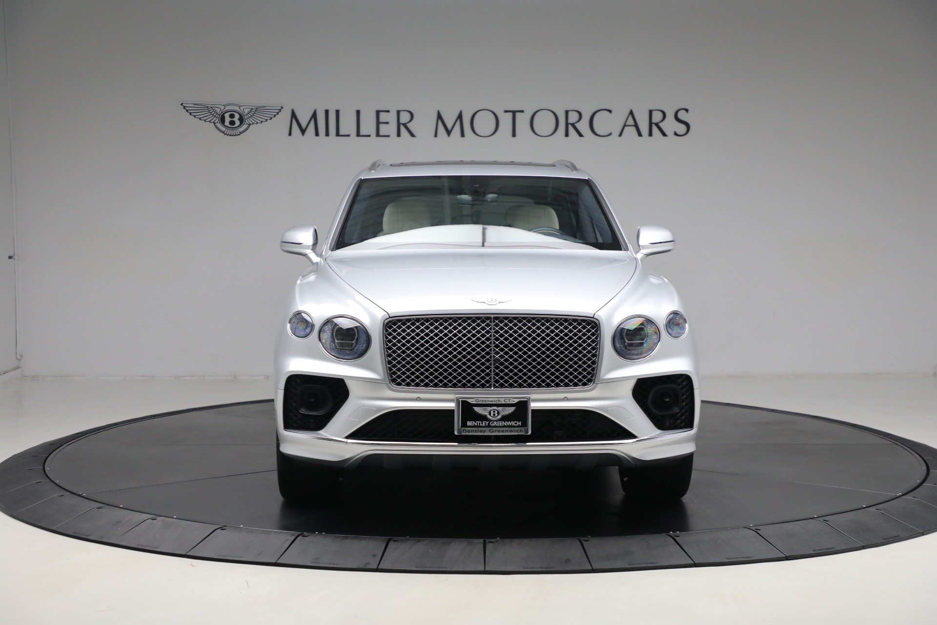 Used 2021 Bentley Bentayga V8 for sale Sold at Rolls-Royce Motor Cars Greenwich in Greenwich CT 06830 12