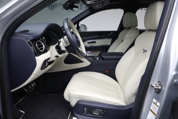 Used 2021 Bentley Bentayga V8 for sale Sold at Rolls-Royce Motor Cars Greenwich in Greenwich CT 06830 15