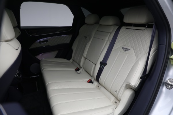 Used 2021 Bentley Bentayga V8 for sale Sold at Rolls-Royce Motor Cars Greenwich in Greenwich CT 06830 19