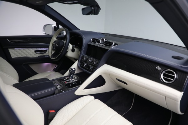 Used 2021 Bentley Bentayga V8 for sale Sold at Rolls-Royce Motor Cars Greenwich in Greenwich CT 06830 21