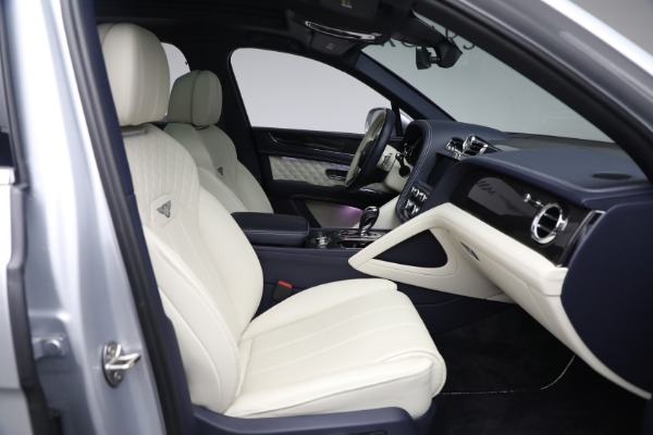 Used 2021 Bentley Bentayga V8 for sale Sold at Rolls-Royce Motor Cars Greenwich in Greenwich CT 06830 22