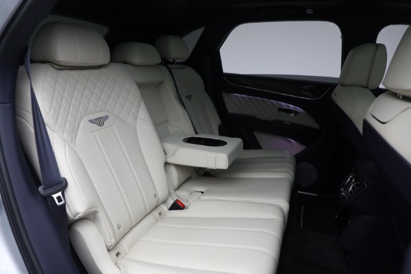 Used 2021 Bentley Bentayga V8 for sale Sold at Rolls-Royce Motor Cars Greenwich in Greenwich CT 06830 26