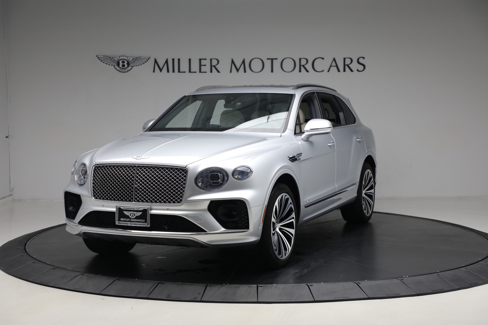 Used 2021 Bentley Bentayga V8 for sale Sold at Rolls-Royce Motor Cars Greenwich in Greenwich CT 06830 1