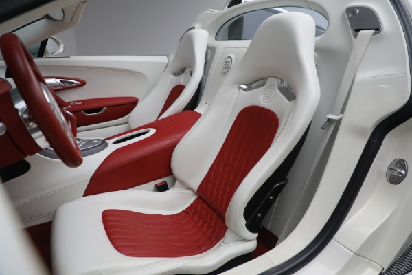 Used 2010 Bugatti Veyron 16.4 Grand Sport for sale Sold at Rolls-Royce Motor Cars Greenwich in Greenwich CT 06830 21