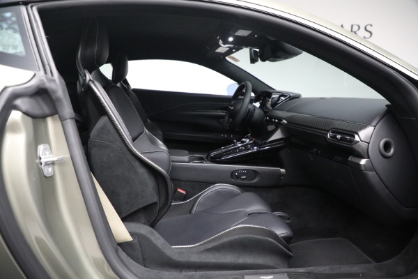 New 2025 Aston Martin Vantage for sale Sold at Rolls-Royce Motor Cars Greenwich in Greenwich CT 06830 22