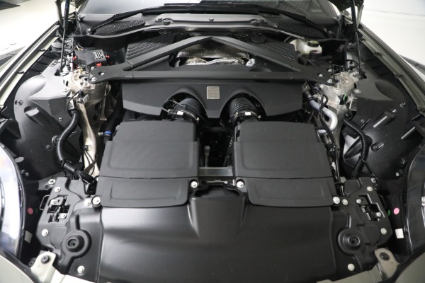 New 2025 Aston Martin Vantage for sale Sold at Rolls-Royce Motor Cars Greenwich in Greenwich CT 06830 27