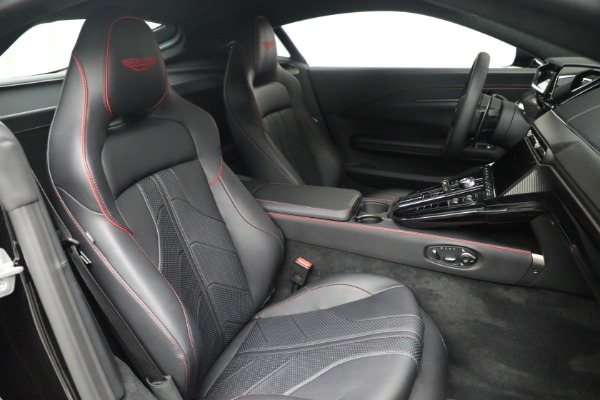 New 2025 Aston Martin Vantage for sale $235,300 at Rolls-Royce Motor Cars Greenwich in Greenwich CT 06830 24