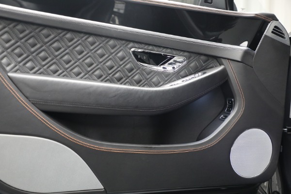 Used 2021 Bentley Continental GTC V8 for sale Sold at Rolls-Royce Motor Cars Greenwich in Greenwich CT 06830 21