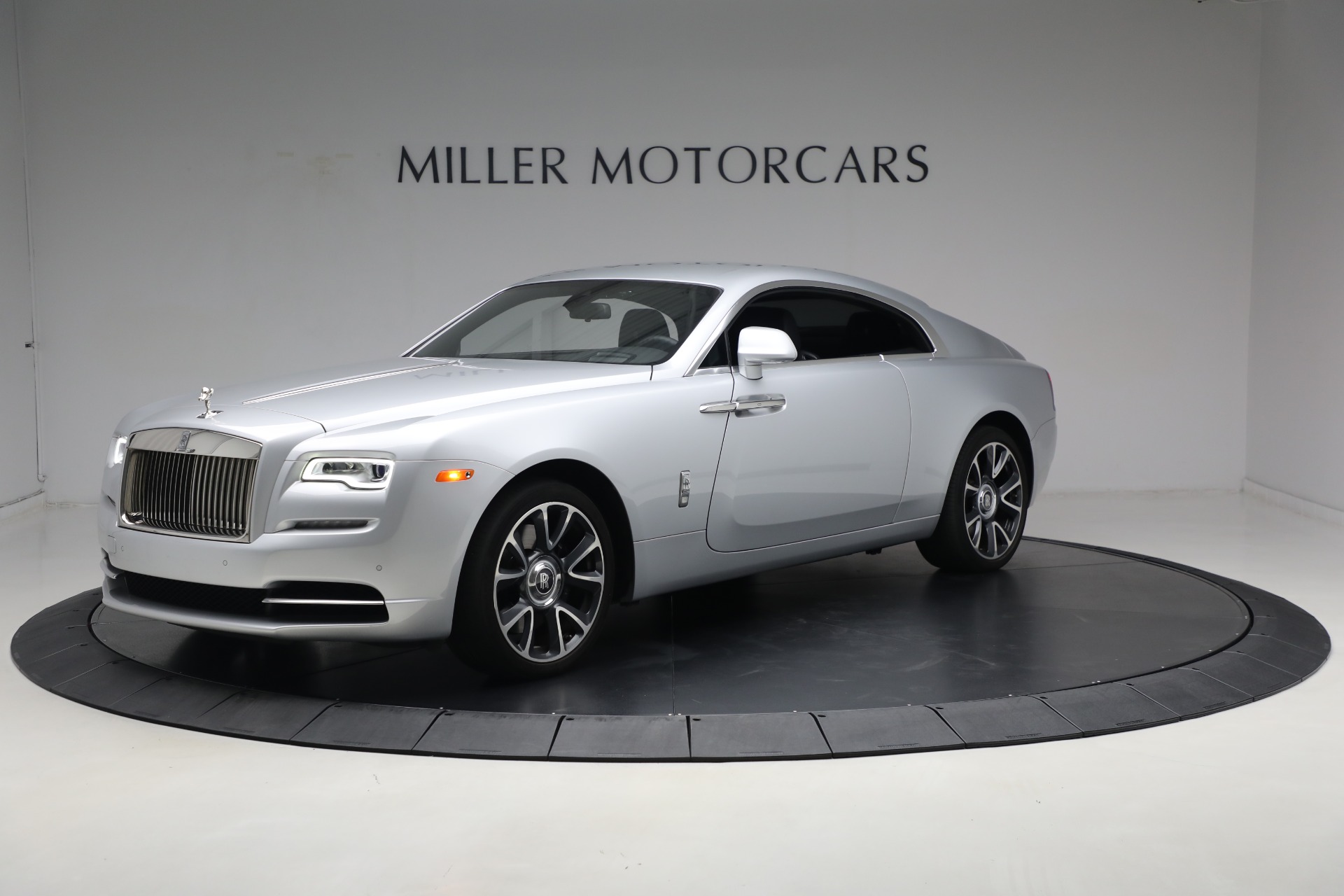 Used 2017 Rolls-Royce Wraith for sale Sold at Rolls-Royce Motor Cars Greenwich in Greenwich CT 06830 1