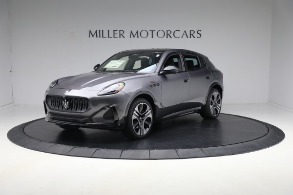 New 2025 Maserati Grecale Folgore for sale $101,900 at Rolls-Royce Motor Cars Greenwich in Greenwich CT 06830 4