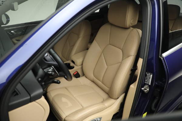 Used 2023 Porsche Macan S for sale Sold at Rolls-Royce Motor Cars Greenwich in Greenwich CT 06830 15