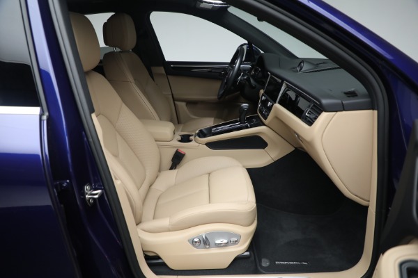 Used 2023 Porsche Macan S for sale Sold at Rolls-Royce Motor Cars Greenwich in Greenwich CT 06830 20